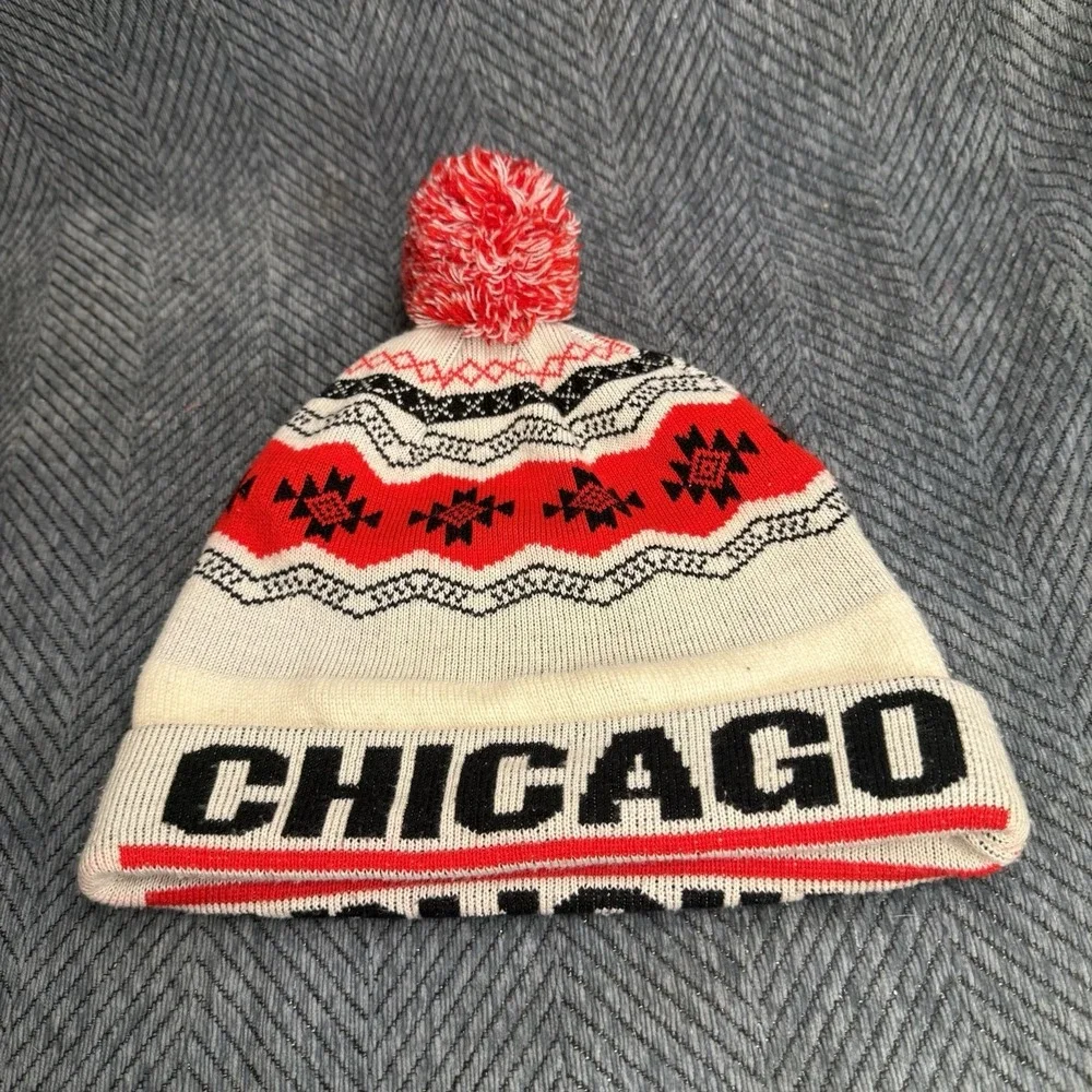 Chicago Bears Beanie With Pom New Era Knit OSFM Retro Colorway Red Winter Cap